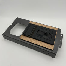 Load image into Gallery viewer, Range Rover Classic Metal Console